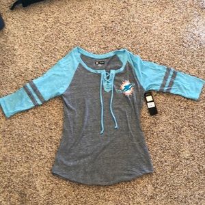 Medium Miami Dolphins 3/4 sleeves Tshirt